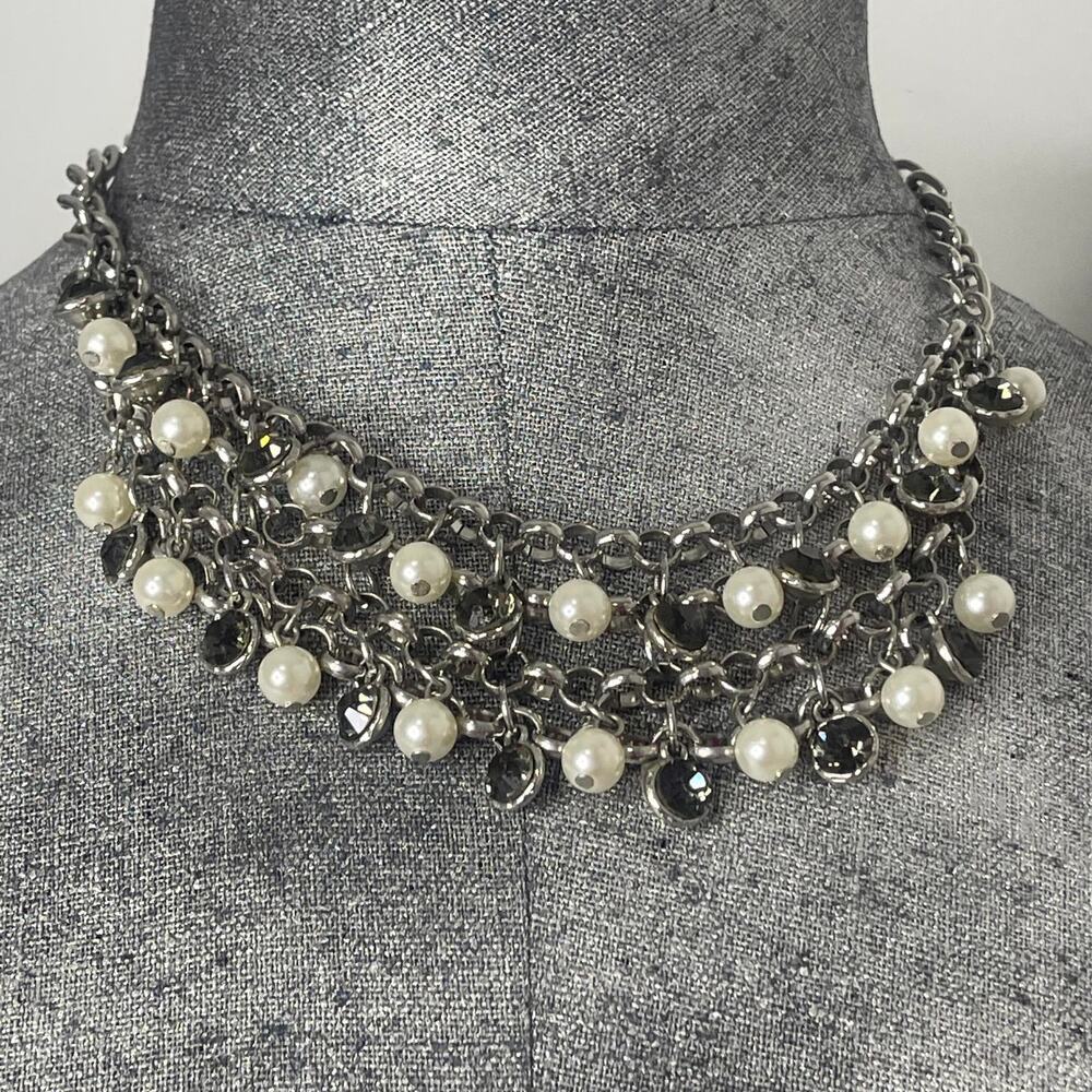 NY&Co statement necklace signed costume jewelry silver tone faux pearls crystal